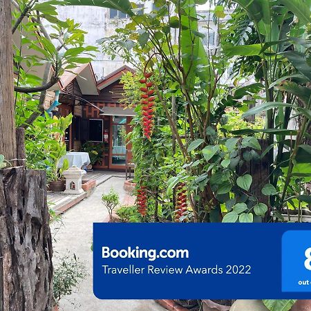 Noom Guesthouse Lop Buri المظهر الخارجي الصورة